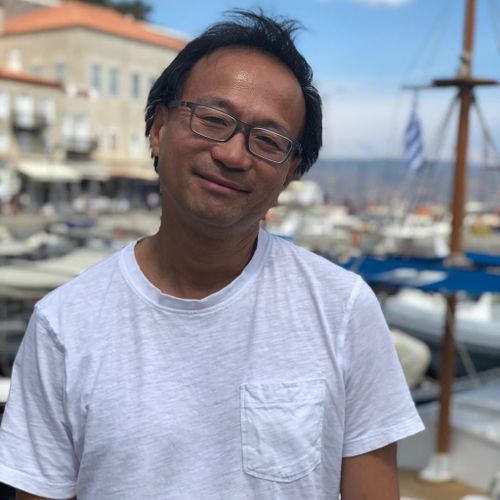 CEO của Seeking Arrangement bị chỉ trích vì "làm giàu bằng cách thúc đẩy mại dâm".