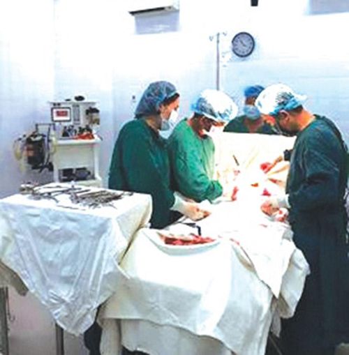 Nhiều kỹ thuật mới được triển khai tại Trung tâm Y tế huyện Cam Lộ nhằm đáp ứng nhu cầu chăm sóc sức khỏe của Nhân dân. Ảnh: T.L