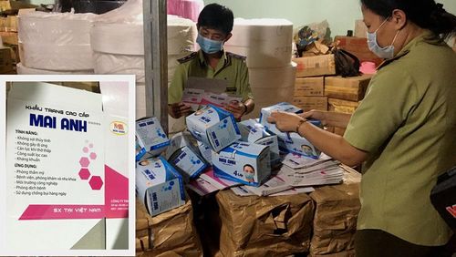 lượng QLTT kiểm tra, tạm giữ số khẩu trang vỏ ghi "kháng khuẩn" nhưng ruột không kháng được khuẩn.