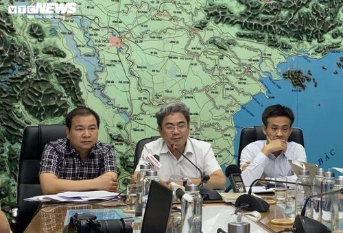 Ban chỉ đạo Trung ương về phòng chống thiên tai tổ chức họp thông tin về tình hình lũ lụt ở Trung Quốc, tình hình mưa lũ ở miền Bắc Việt Nam và lũ lụt trên hệ thông sông Hồng, sông Thái Bình.