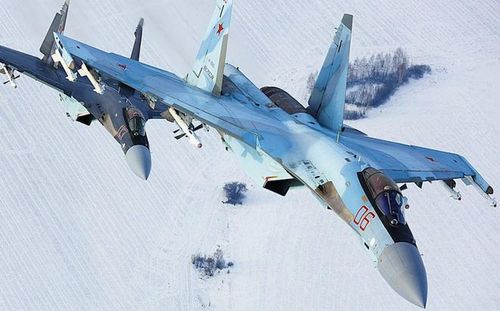 Su-35 cũng được xem là sự kế thừa tự nhiên của Su-27SK trong không quân Ethiopia, các đặc điểm thiết kế chung của loại máy bay này sẽ giúp quá trình chuyển đổi sang một loại chiến đấu cơ mới diễn ra đặc biệt suôn sẻ - từ đào tạo phi công đến cơ sở hạ tầng đảm bảo kỹ thuật.