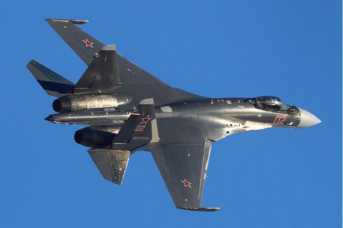 Su-35 được thiết kế để giải quyết các nhiệm vụ chinh phục và duy trì ưu thế trên không, yểm trợ hỏa lực mặt đất trong các cuộc xung đột ở mọi quy mô, cô lập khu vực tác chiến.