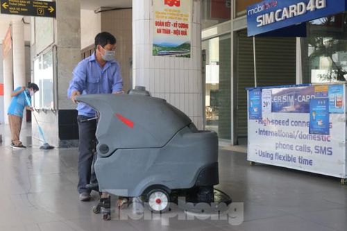 Dự kiến, ngày 7/9, đôi tàu SE1, SE2 sẽ dừng ở ga Đà Nẵng. Ngày mai, dự kiến có thêm đôi tàu SE 21, 22. Tùy thực tế khách mua vé, ga Đà Nẵng sẽ đề xuất nối tuyến tàu để phục vụ người dân