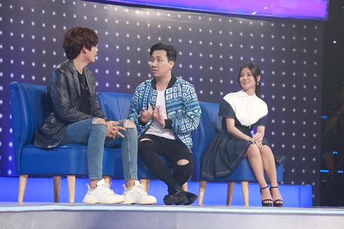 Trấn Thành “bất lực” khi Quốc Anh, Bùi Lan Hương đưa ra nhận xét ngây ngô.