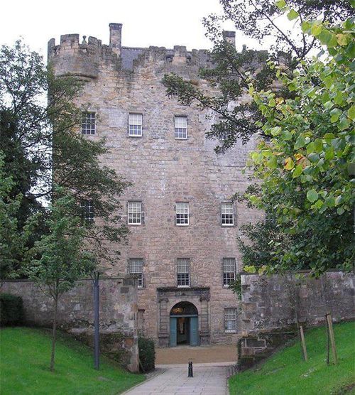Lâu đaìAlloa, Alloa, Scotland