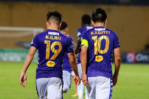 Kết thúc trận đấu, CLB Hà Nội thắng chung cuộc 5-1 nhờ sự tỏa sáng của bộ đôi Văn Quyết và Quang Hải. Như vậy, ở trận chung kết ngày 20/9, CLB Hà Nội sẽ gặp CLB Viettel.