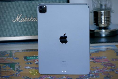iPad Air 2020 và iPad Pro 11 inch 2020 đều có những điểm mạnh riêng. Ảnh: Apple, Digital Trends.