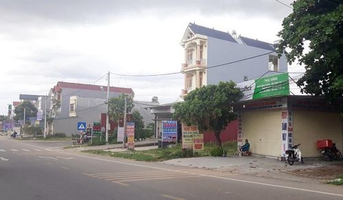 Khu dân cư mới được xây dựng và thu hút nhiều hộ dân đến sinh sống.