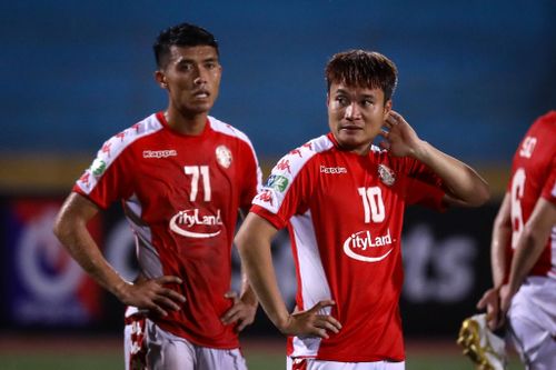 Ngoài CLB Hà Nội, không đội nào trong top 5 từng đăng quang ở V.League từ năm 2010. Ảnh: Minh Chiến.