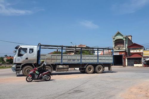 Xe tải 4 trục vẫn đi vào đường liên phường để 'né' trạm BOT Đại Dương