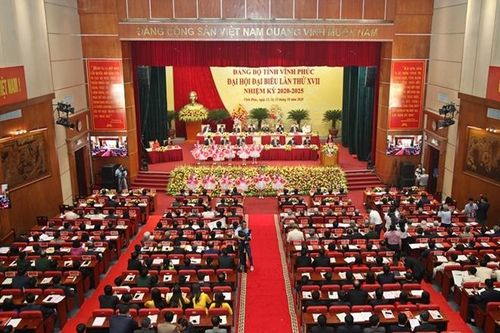 Toàn cảnh đại hội đại biểu Đảng bộ tỉnh Vĩnh Phúc lần thứ XVII, nhiệm kỳ 2020-2025