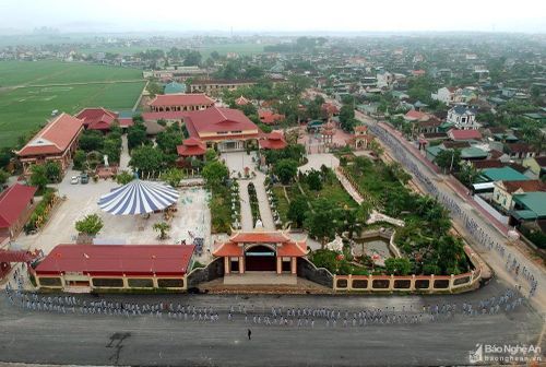 Một góc chùa Gám. Ảnh: Huy Thư