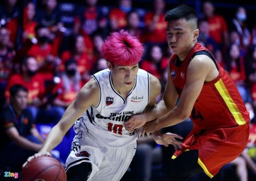  Heat và Warriors đang chia nhau 2 vị trí dẫn đầu trên bảng xếp hạng VBA mùa 2020. Đây là 2 đội sở hữu đội hình đồng đều và có chất lượng hàng đầu VBA hiện tại. 