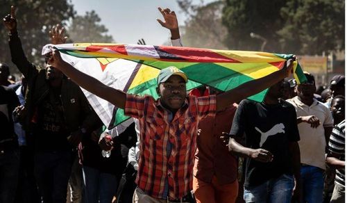 Người dân Zimbabwe tin rằng mối quan hệ giữa Mỹ với châu Phi sẽ không thay đổi trong nhiệm kỳ tổng thống mới, bất kể ứng cử viên nào thắng cử. Ảnh: AFP