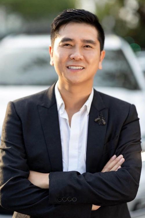 Hồ Hoài Anh cho biết anh hào hứng khi được làm việc với các rapper.