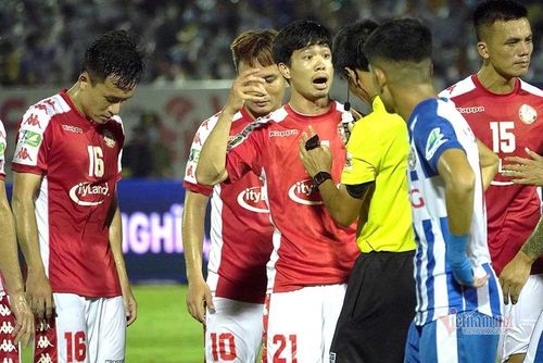 nhưng vẫn rất lo khi không còn một Công Phượng máu lửa