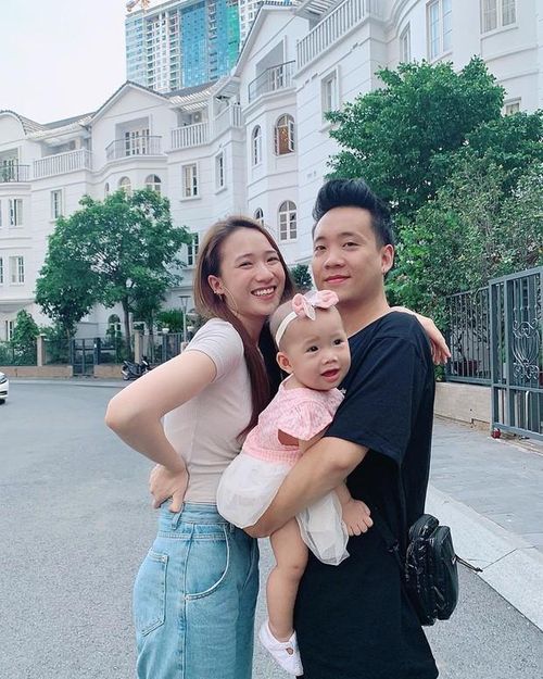 Đến độ mà chính Trâm Anh còn phải tự cảm thán: "Đợt này bầu mặt còn xuất sắc hơn đợt trước".