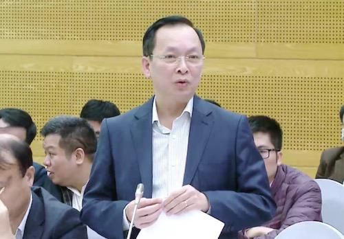 Phó Thống đốc NHNN Đào Minh Tú trả lời tại cuộc họp báo. Ảnh: PV