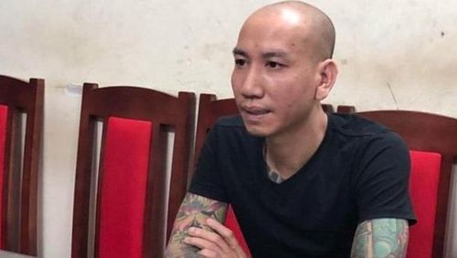 Phú “Lê” tại cơ quan điều tra.