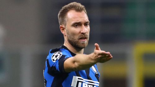  Dù vậy, sự hòa nhập của Eriksen tại Inter không ấn tượng như kỳ vọng. Trong nửa mùa giải Serie A 2019/20 ở Inter, Eriksen ra sân 17 trận, nhưng có 9 lần từ ghế dự bị. Ngôi sao người Đan Mạch chỉ đóng góp một bàn và 2 pha kiến tạo. 