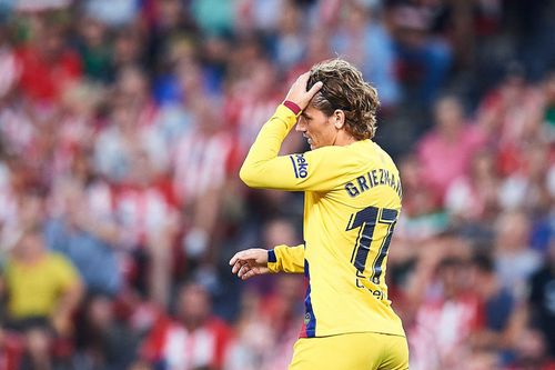  Trong năm thứ hai chơi cho Barca, phong độ của Griezmann không được cải thiện, dù cho đối thủ cạnh tranh suất đá chính Luis Suarez rời CLB. Sau 19 trận, cựu sao Atletico ghi 5 bàn, đạt hiệu suất 0,26 bàn/trận (theo thống kê từ Sport). Chân sút 29 tuổi cũng mới có 2 pha kiến tạo. 
