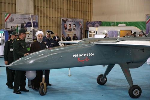 Phó Tư lệnh Lục quân, Chuẩn tướng Mohammad-Hossein Dadras, ngày 4-1-2021 nhấn mạnh: “Iran ngày nay đã trở thành một siêu cường sản xuất UAV trong khu vực và thế giới. Bất chấp các lệnh trừng phạt bị áp đặt, chúng tôi đã đạt được tiến bộ đáng kể trong việc thiết kế, chế tạo và sản xuất các thiết bị quốc phòng, đặc biệt là trong lĩnh vực UAV”.