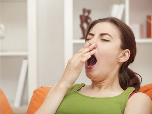 Nhiều người cảm thấy buồn ngủ và dễ ngủ hơn vào mùa đông (Ảnh: Internet)