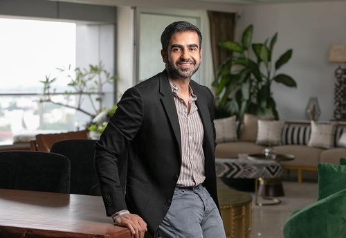 Nikhil Kamath (34 tuổi) là người đồng sáng lập đồng thời là Giám đốc đầu tư của Zerodha