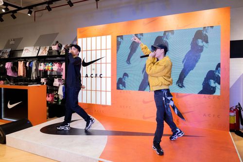 Với cuộc thi ảnh này, Nike ACFC mong muốn truyền cảm hứng thông qua những thử thách được đưa ra hàng tuần với nhiều chủ đề thú vị. Sự hấp dẫn đã giúp cuộc thi thu hút hàng trăm bức ảnh từ khắp nơi với sự đa dạng về phong cách, độ tuổi, cùng những outfit ấn tượng, tương ứng với những chủ đề và thử thách mà ban tổ chức đặt ra.