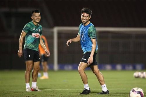 Lee Nguyễn mới tập 2 ngày.