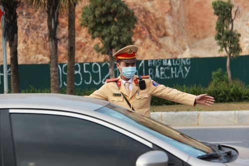 Việc lập những chốt kiểm soát rất quan trọng trong việc ngăn ngừa lây lan của dịch bệnh
