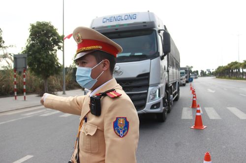 Những phương tiện và người từ vùng dịch sẽ không được vào TP Hạ Long