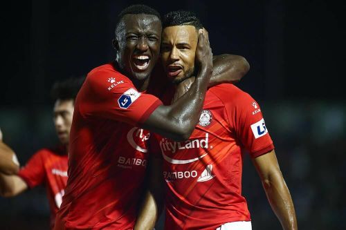 CLB TPHCM đã thanh lí trung vệ Diakite Abdoulaye.