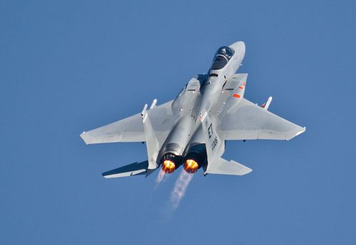 Cụ thể, với việc hạ được 104 máy bay đối phương và không mất một chiếc F-15 nào, đây đang là loại chiến đấu cơ "độc cô cầu bại" nguy hiểm nhất thế giới.