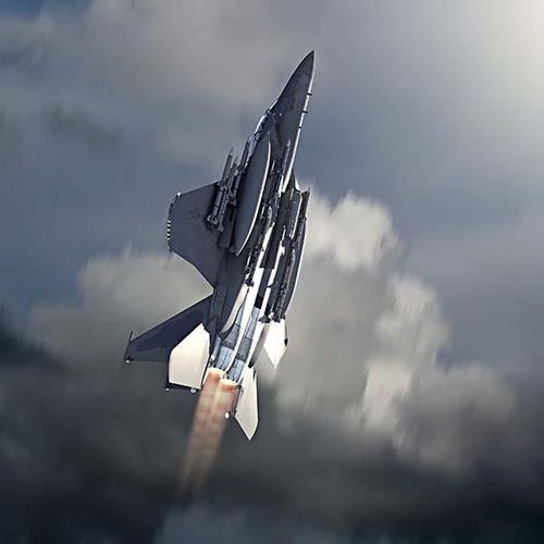 Hiện tại, Mỹ vẫn duy trì một lượng lớn các tiêm kích chiến đấu F-15 trong biên chế để có thể "tự tin" đối đầu với không lực Nga khi mà các tiêm kích thế hệ năm của nước này vẫn chưa thực sự hiệu quả. Nguồn ảnh: Pinterest.