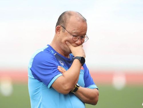 HLV Park Hang Seo đang đối mặt với nhiều bài toán khó ngay đầu năm 2021.