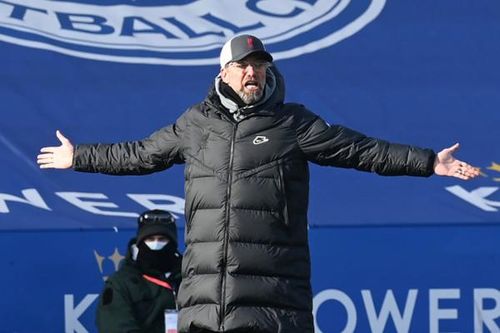 Liverpool cần giữ Klopp, người có hợp đồng đến 2024