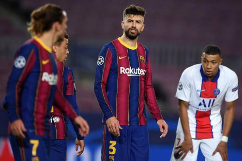 Pique và Griezmann văng tục với nhau
