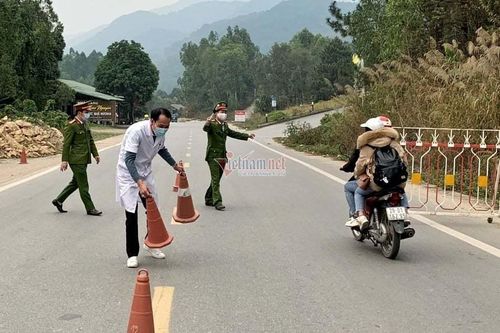 Người dân đi lại bình thường sau khi nạn nhân có kết quả âm tính với Covid-19