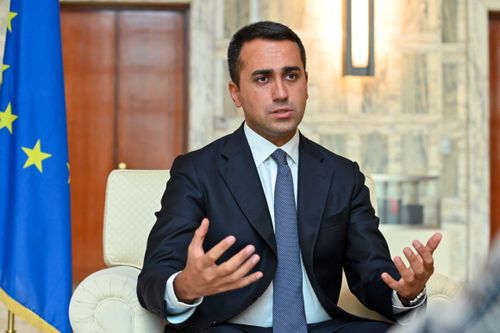 Ngoại trưởng Italy Luigi Di Maio khẳng định các bên liên quan sẽ điều tra chân tướng vụ tấn công làm 3 người chết, bao gồm đại sứ nước này tại CHDC Congo, vào ngày 22/2. Ảnh: Getty.