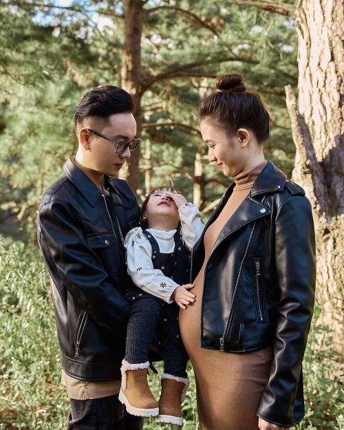 Gia đình nhỏ của JustaTee và Trâm Anh