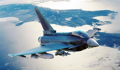 Cuối cùng, máy bay chiến đấu hai động cơ Eurofighter Typhoon của châu Âu xếp vụ trí thứ năm. Nó được phát triển bởi các tập đoàn gồm Airbus, BAE Systems và Leonardo.