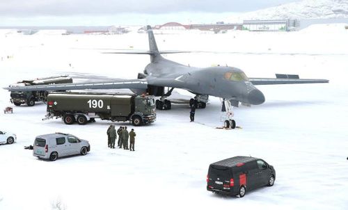 Nhiệm vụ của máy bay ném bom B-1B Lancer chủ yếu là hỗ trợ cho cuộc diễn tập phối hợp tấn công chung (JTAC) của Na Uy và Thụy Điển.
