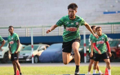 Lee Nguyễn và các đồng đội tự tin giành trọn 3 điểm ở vòng 3