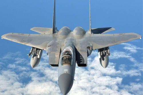 Tiêm kích F-15 đã tham gia rất nhiều cuộc chiến tranh trên thế giới, kể từ năm 1972 đến nay, nhưng chưa lần nào bị bắn hạ. Đây có lẽ là kỉ lục không máy bay nào có được. Mặt khác, F-15 bắn hạ hơn 100 máy bay các loại của đối phương, trong những lần không chiến.