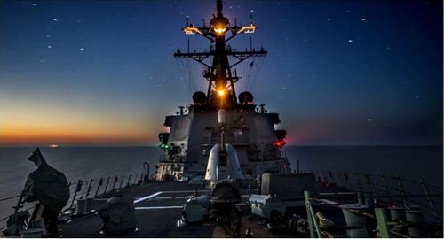 Tàu khu trục USS Donald Cook của Hải quân Mỹ.