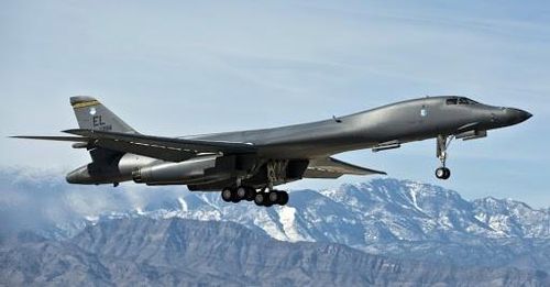B-1 được phát triển vào đầu những năm 1960, với ý tưởng kết hợp giữa loại máy bay ném bom có tốc độ Mach 2 của chiếc Hustler với tầm bay và trọng tải của chiếc máy bay ném bom B-52; mục đích là thay thế cả B-58 và B-52.