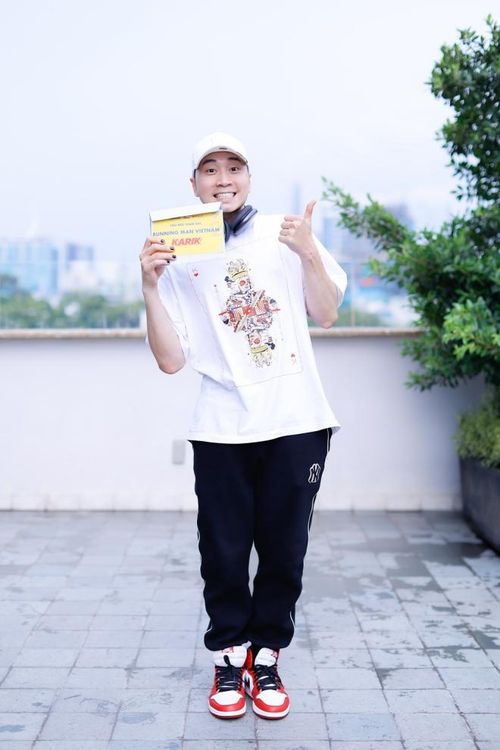 Karik là thành viên mới toanh lần đầu tham gia Running Man mùa 2. Ảnh: FBNV