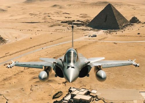 Thỏa thuận mới sẽ nâng tổng quy mô phi đội Rafale của Ai Cập lên 54 chiếc, đưa Ai Cập thành nhà khai thác nước ngoài lớn nhất của loại máy bay chiến đấu này. Đáng chú ý là giá một chiếc Rafale, sẽ có giá trung bình chỉ 150 triệu USD/chiếc.