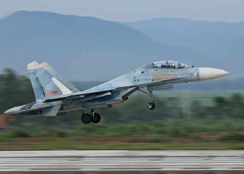  Đây là máy bay tiêm kích chiếm ưu thế trên không và hoạt động cùng với MiG-29. Trong số 680 chiếc được chế tạo, phần lớn vẫn đang phục vụ trong Không quân Nga cũng như một số lực lượng không quân khác trên thế giới, trong đó có Việt Nam. Ảnh: Jetphoto. 